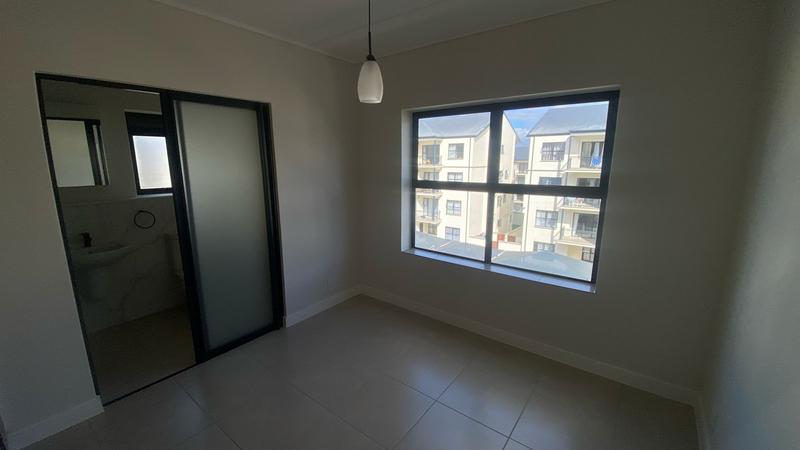 To Let 2 Bedroom Property for Rent in Richwood Western Cape